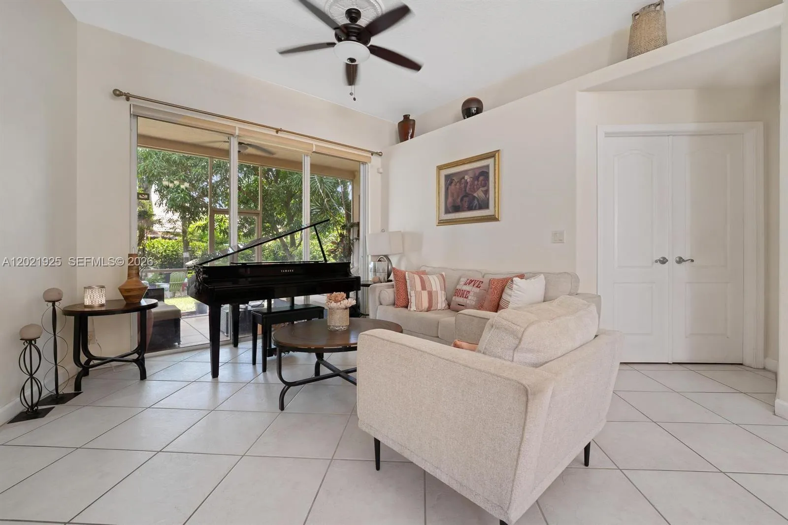 Living Room2