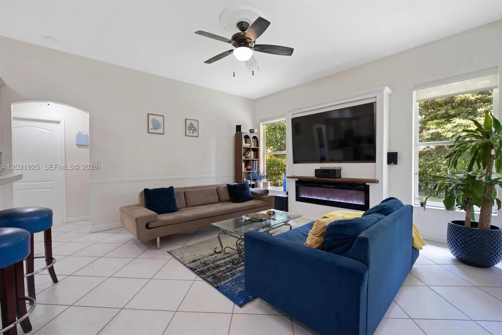 Living Room4