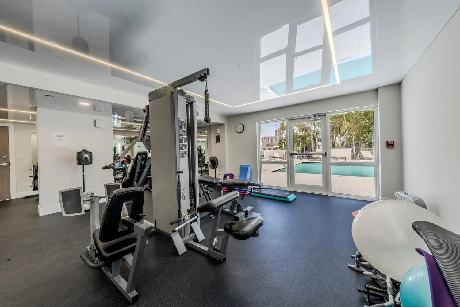 029-031-Exercise Room-1500x1000