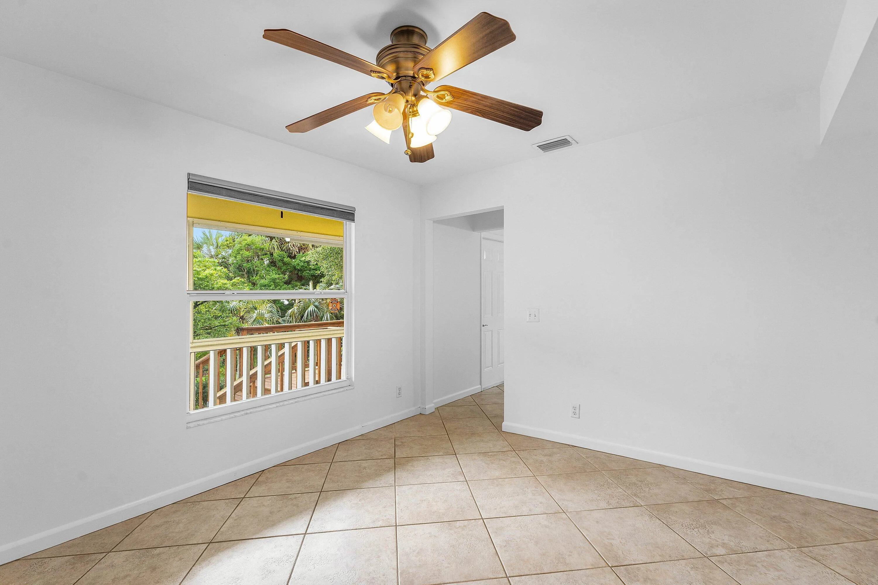 master upstairs bdrm