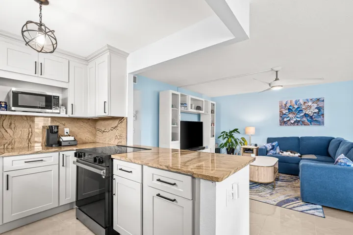 Kitchen 3