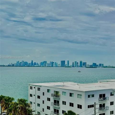 Direct downtown Miami
