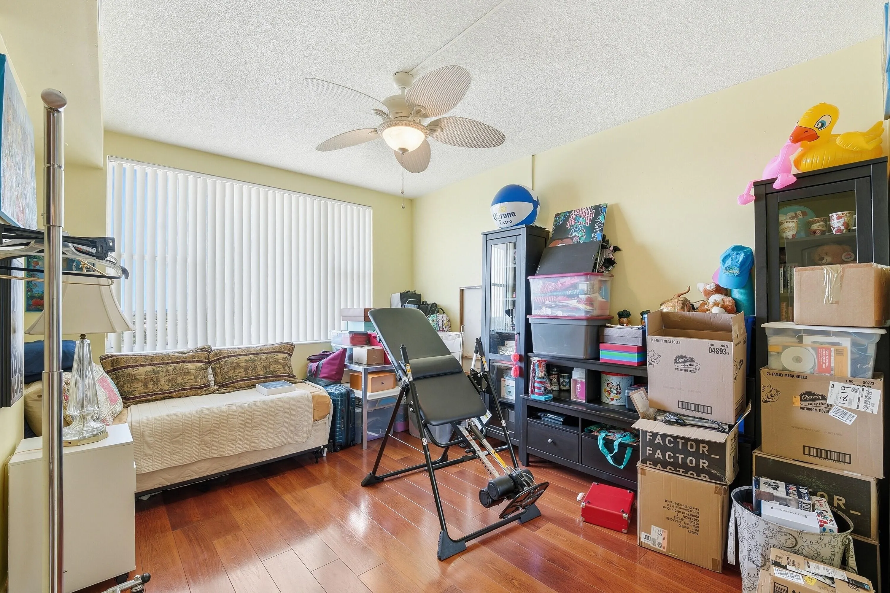 21_bedroom 3