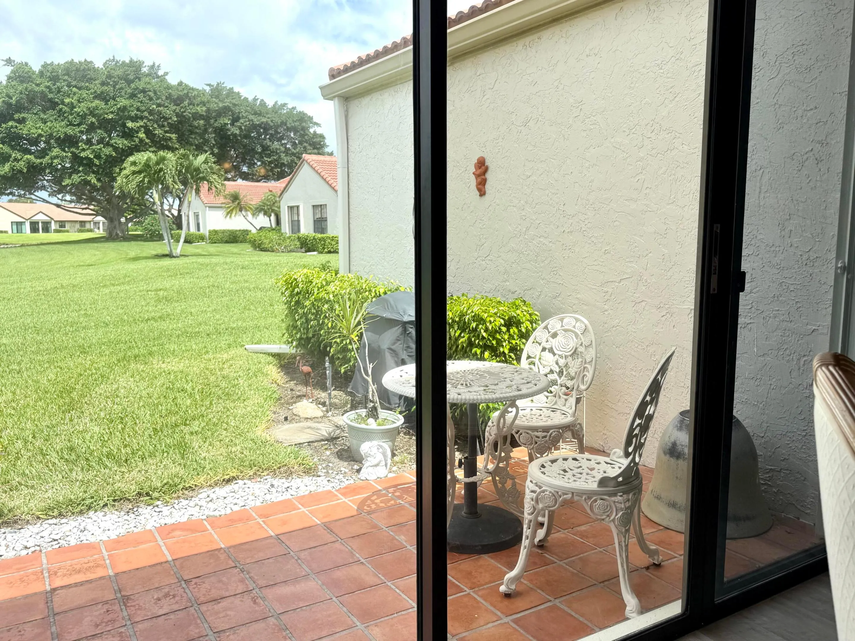 Patio IMG_7326