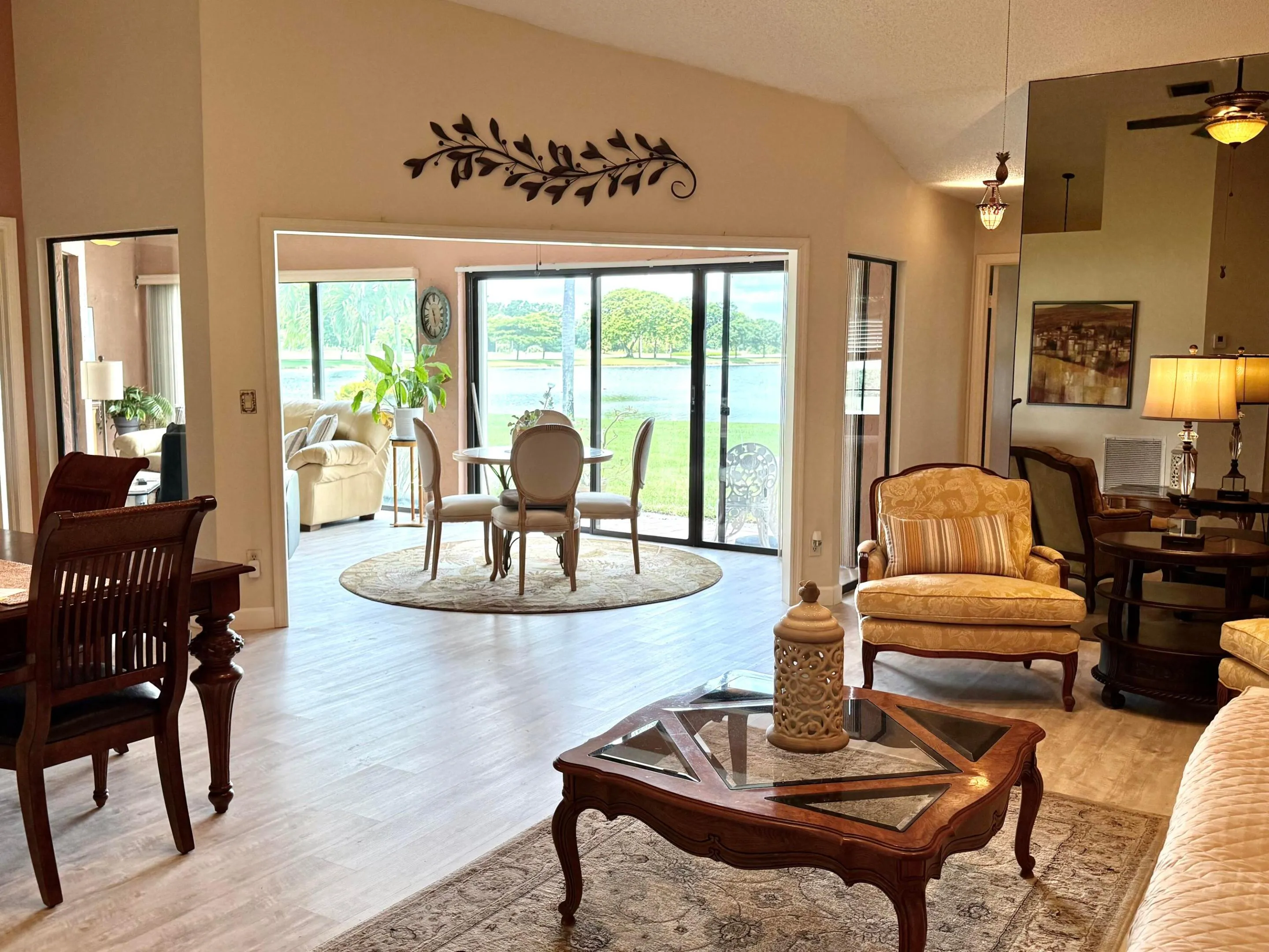 Living Room IMG_7314
