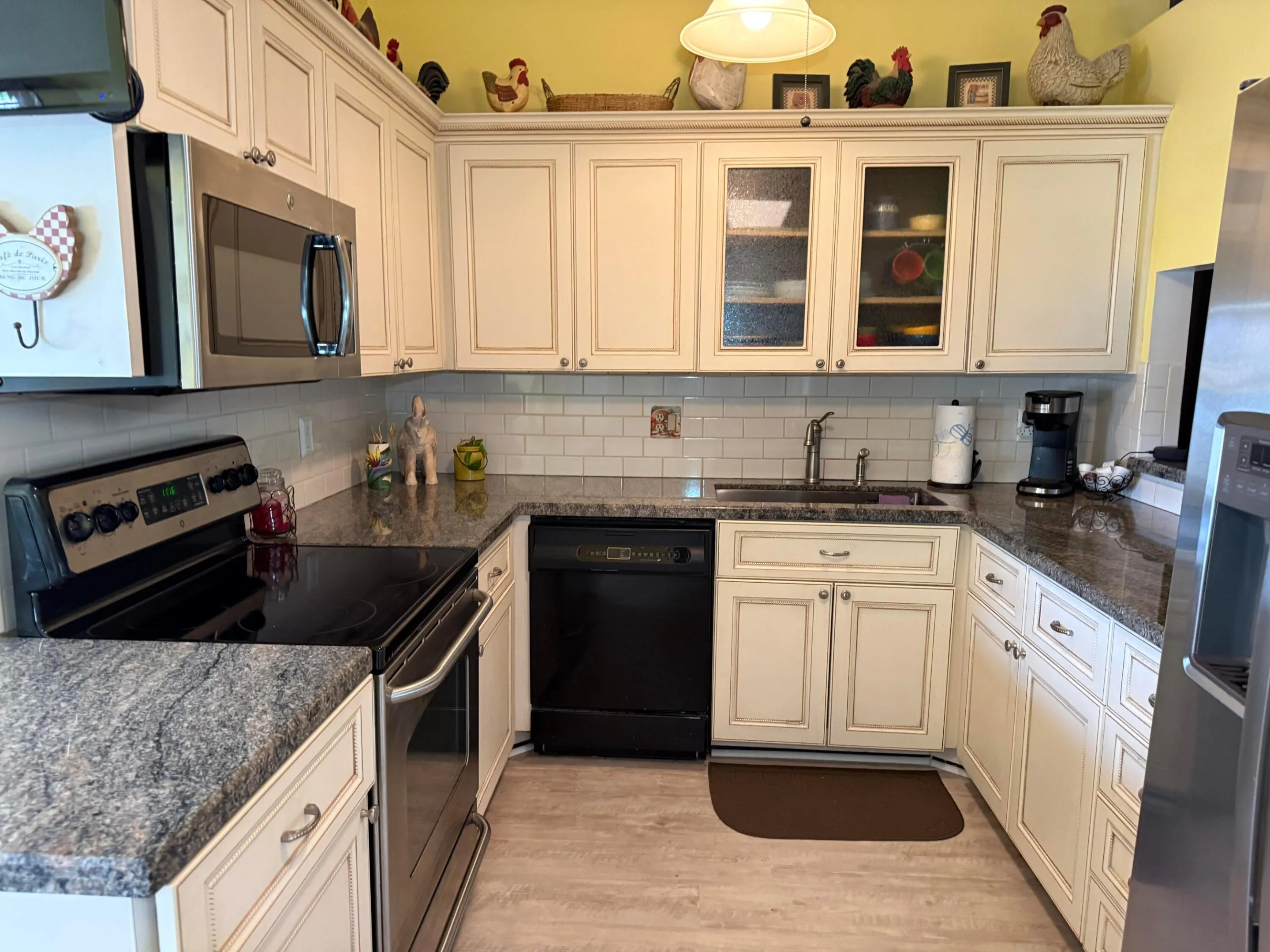 Kitchen IMG_7142