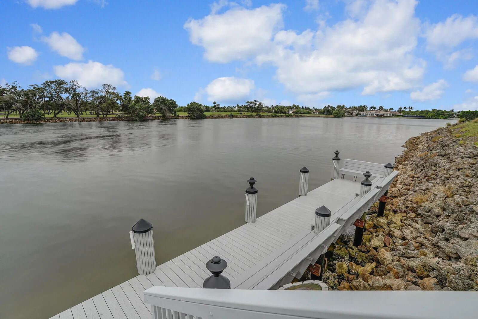 Common Dock