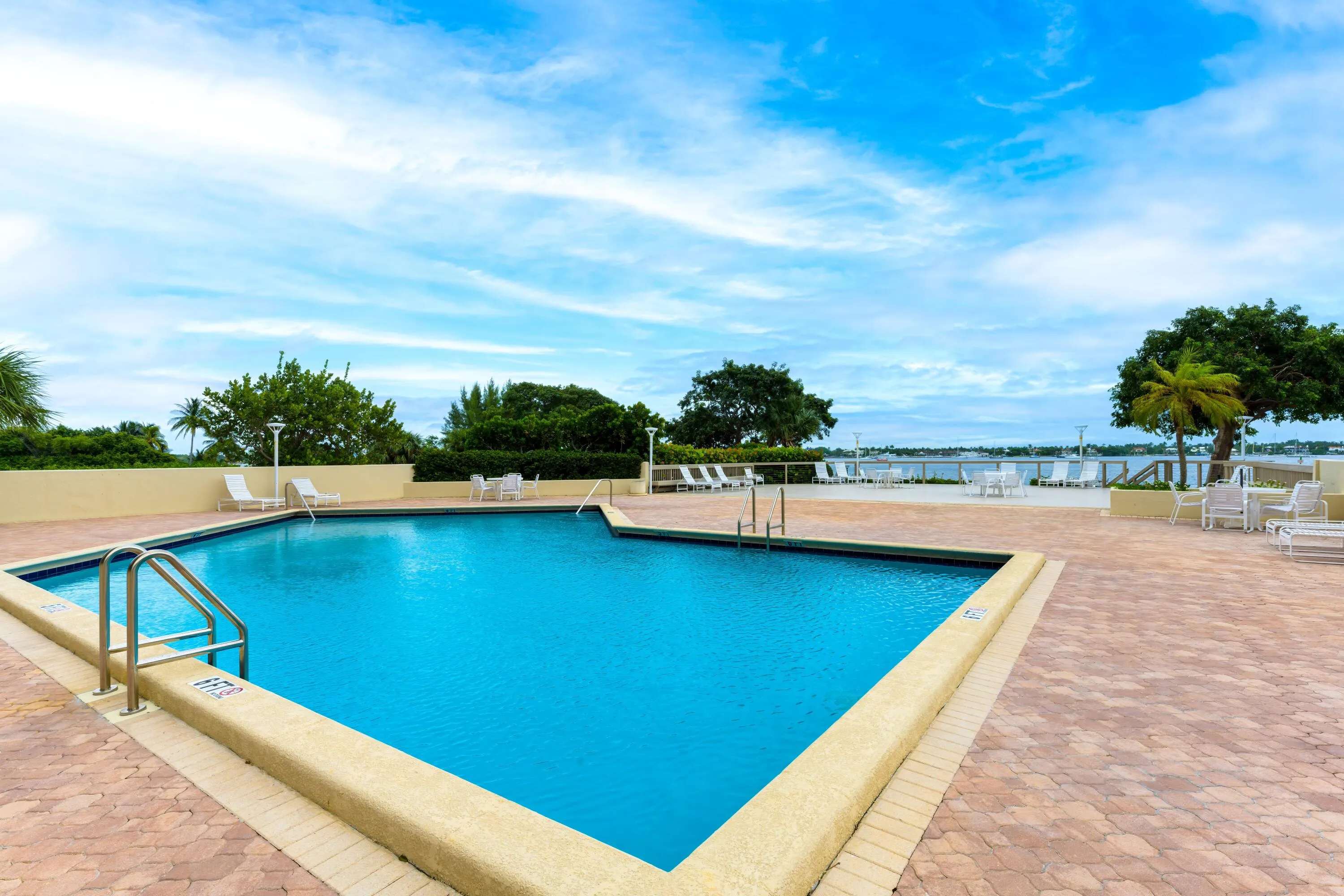 Heated Saltwater Pool