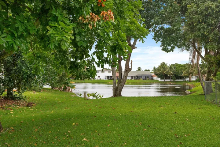 23-2340 Fairmont Ave, Miramar-38