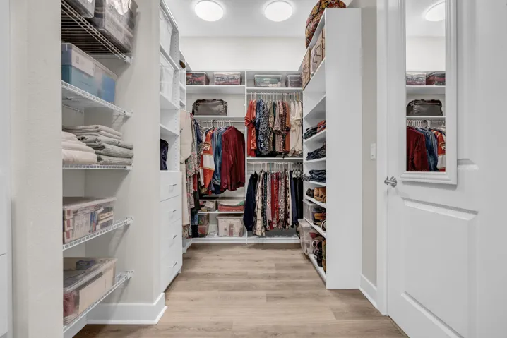 Primary Walk in Closet