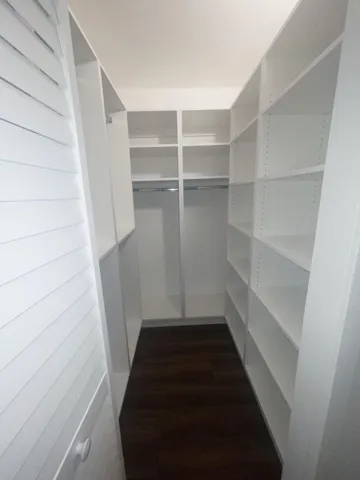 5993 closet 1