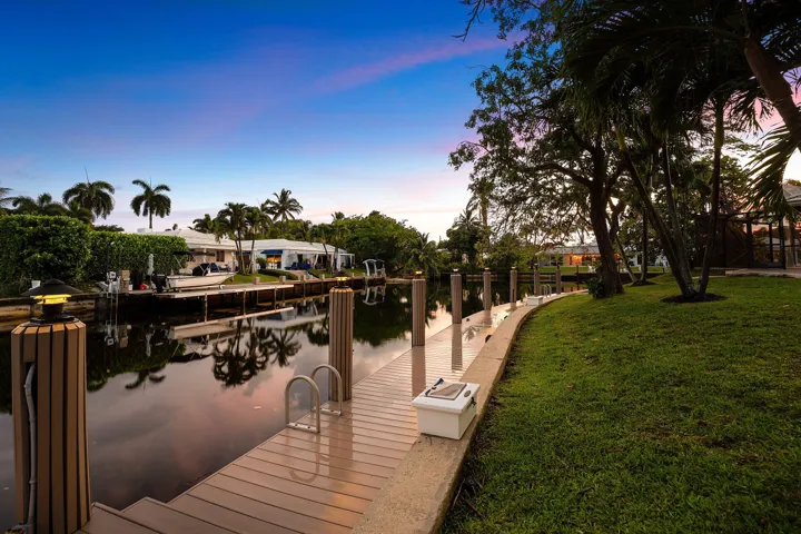 90 foot dock