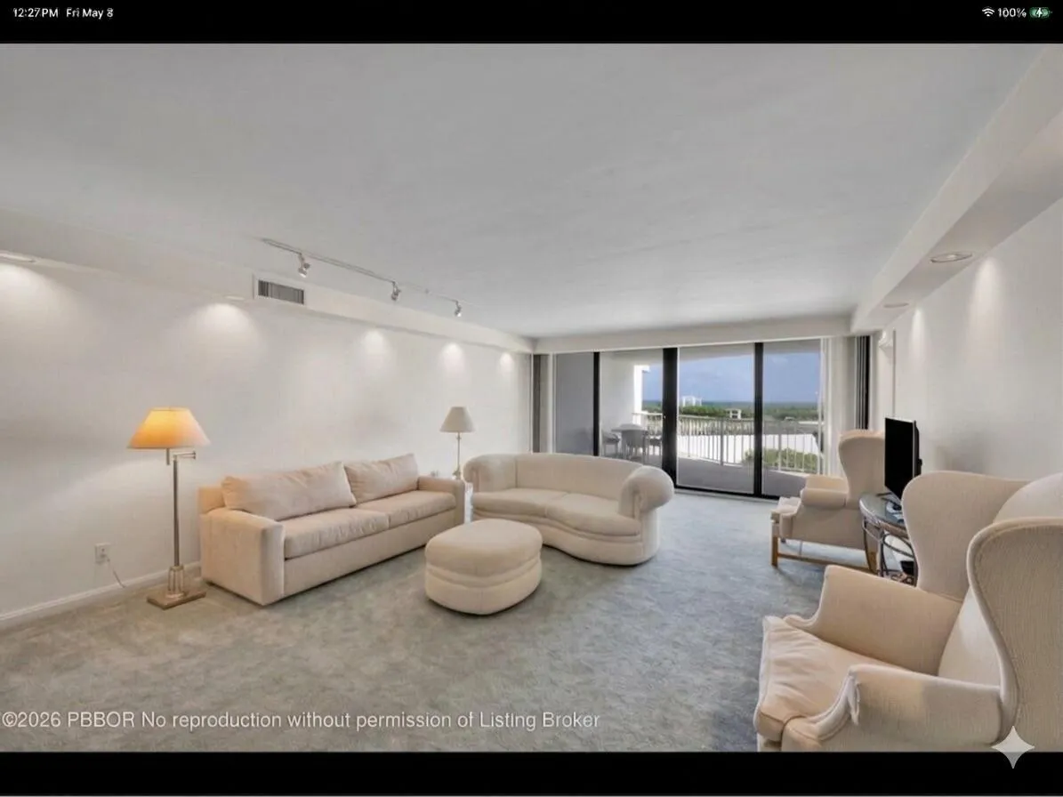 Spacious Living Room
