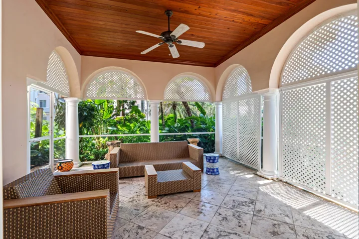 mls_LOGGIA