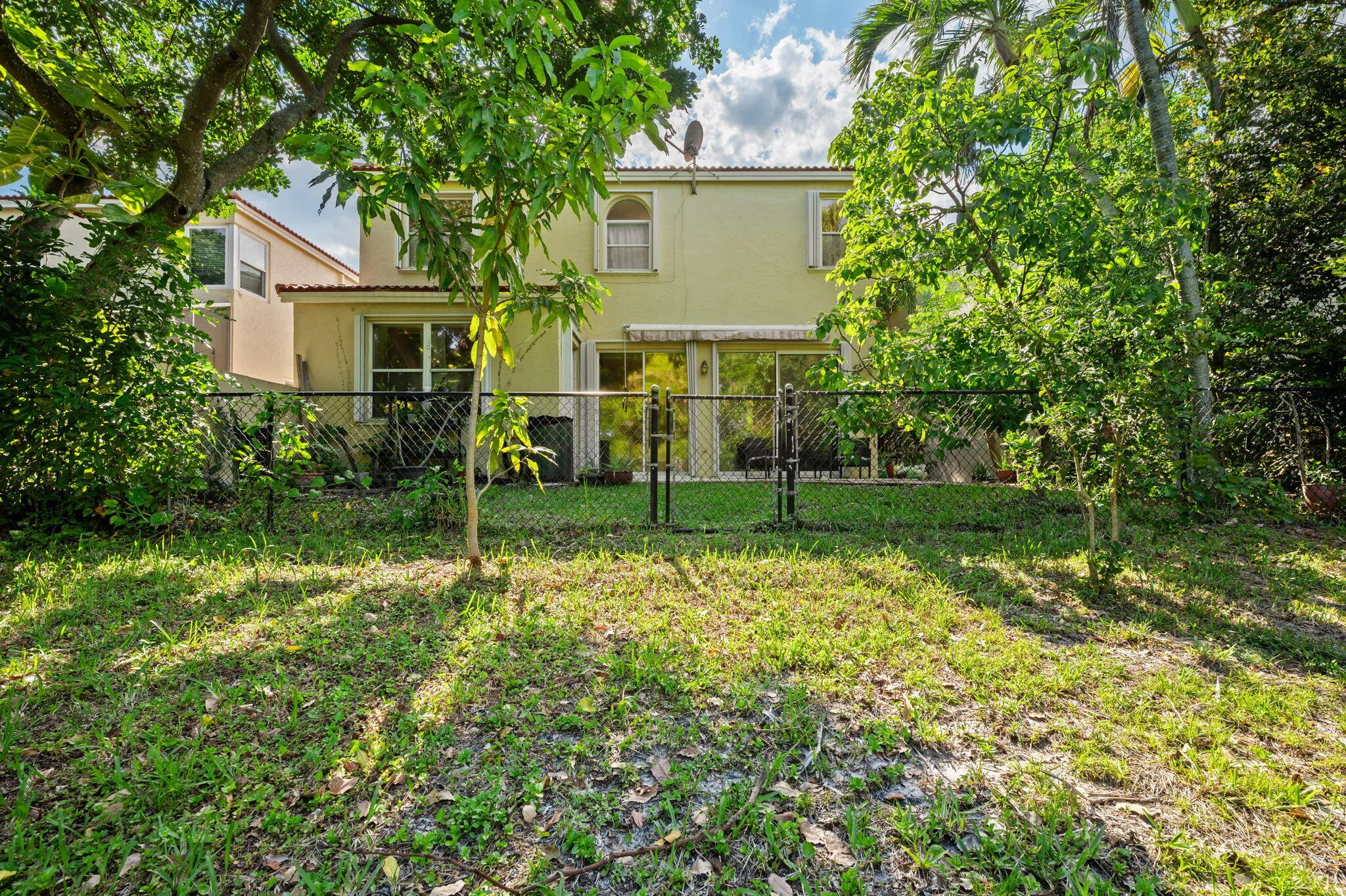 Property photo 35
