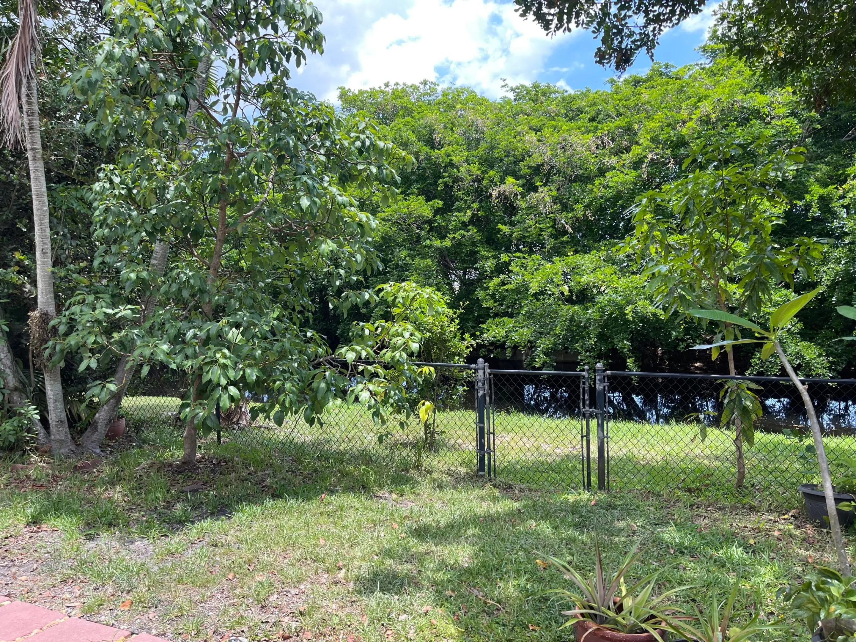 Property photo 32