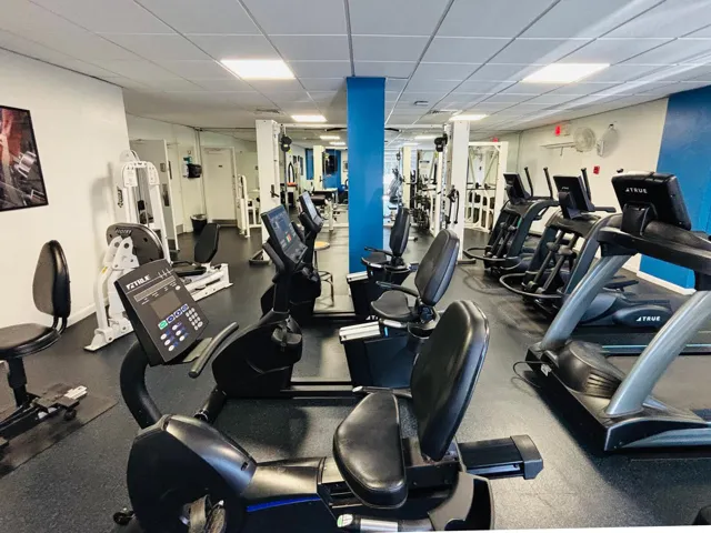 Treat-mills, roarers & stationary bikes