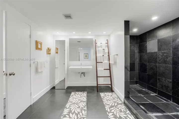 Main Bath