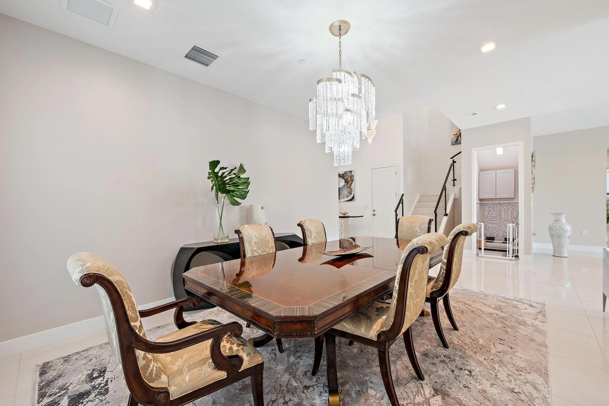 Upgraded ceiling stabilization for heavy light fixtures.