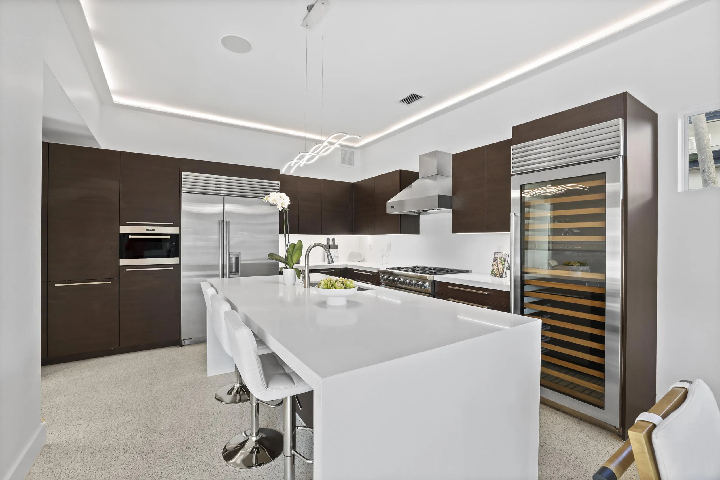 Kitchen & High-end appliances