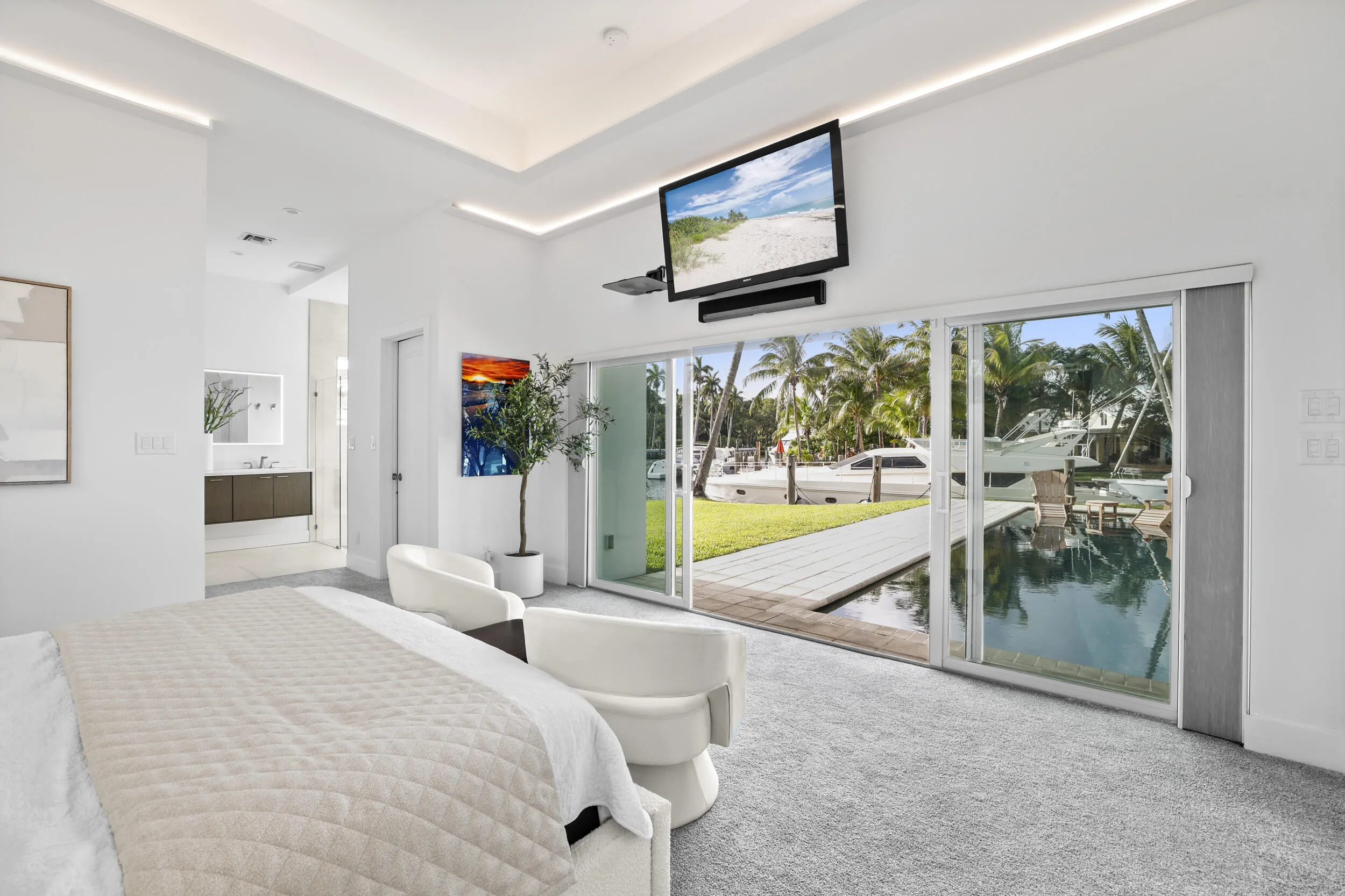 Paradise View From Your Bed