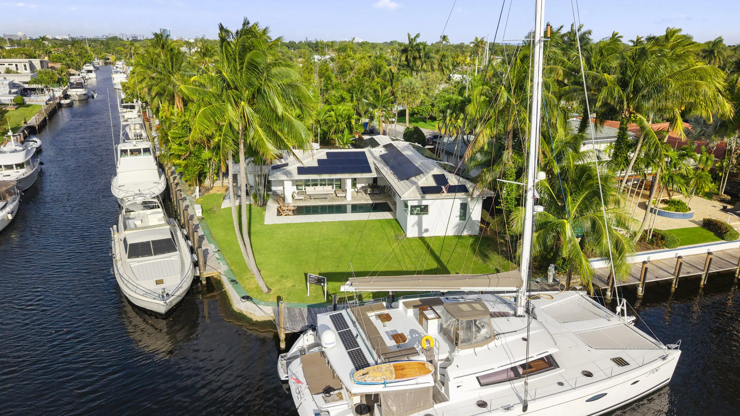 Corner Lot On Wide Water & Ocean Access