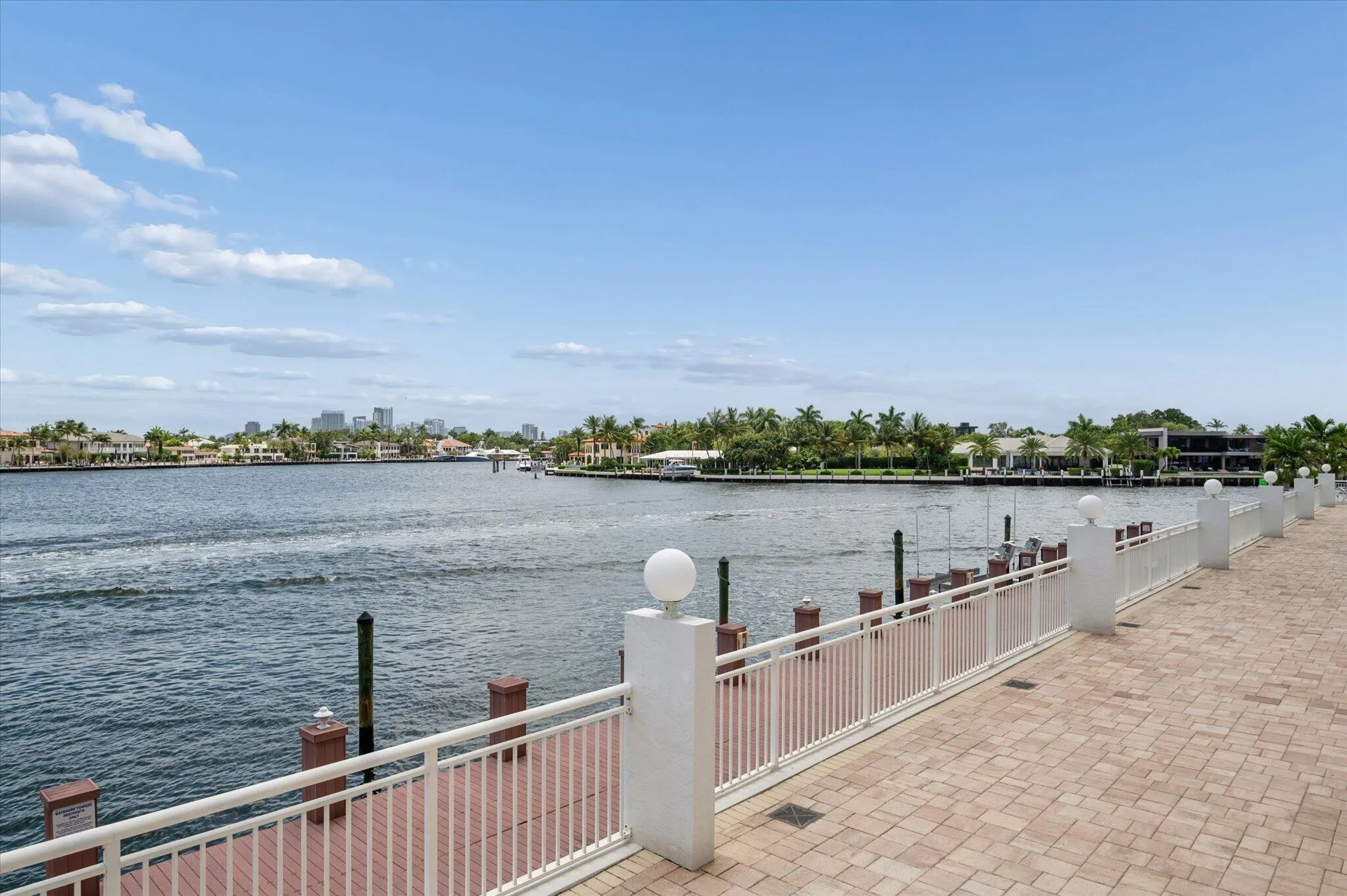 16-Carbonara-511 Bayshore Dr #206-16