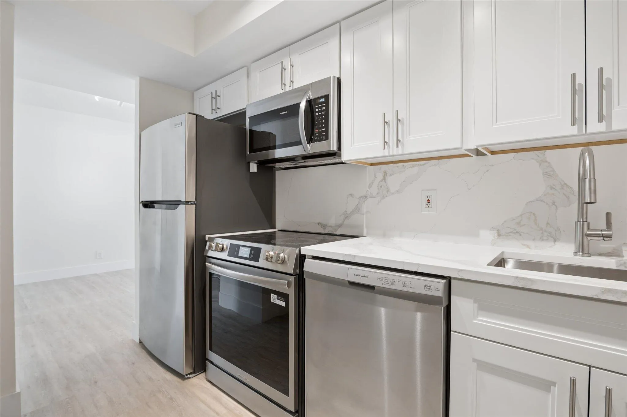 07-Carbonara-511 Bayshore Dr #206-7