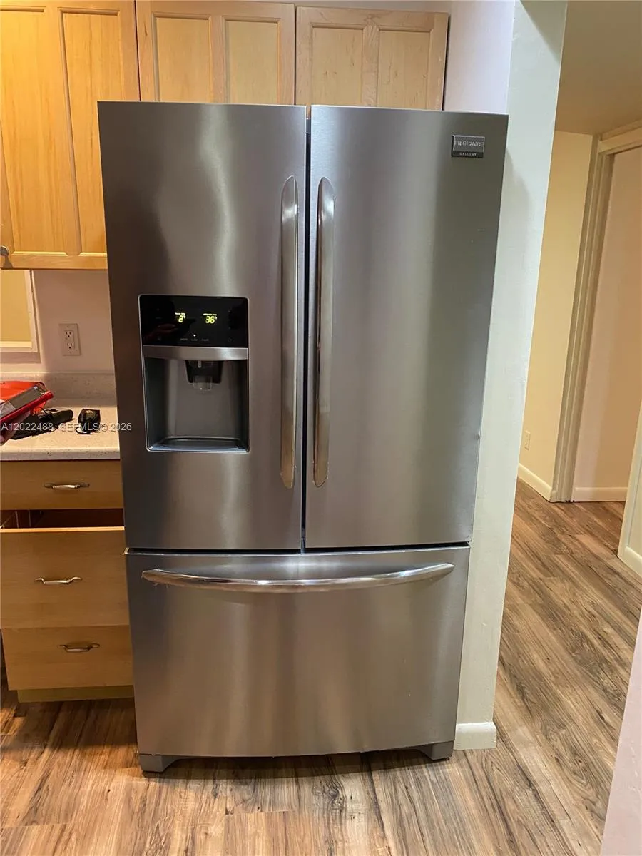 Property photo 38