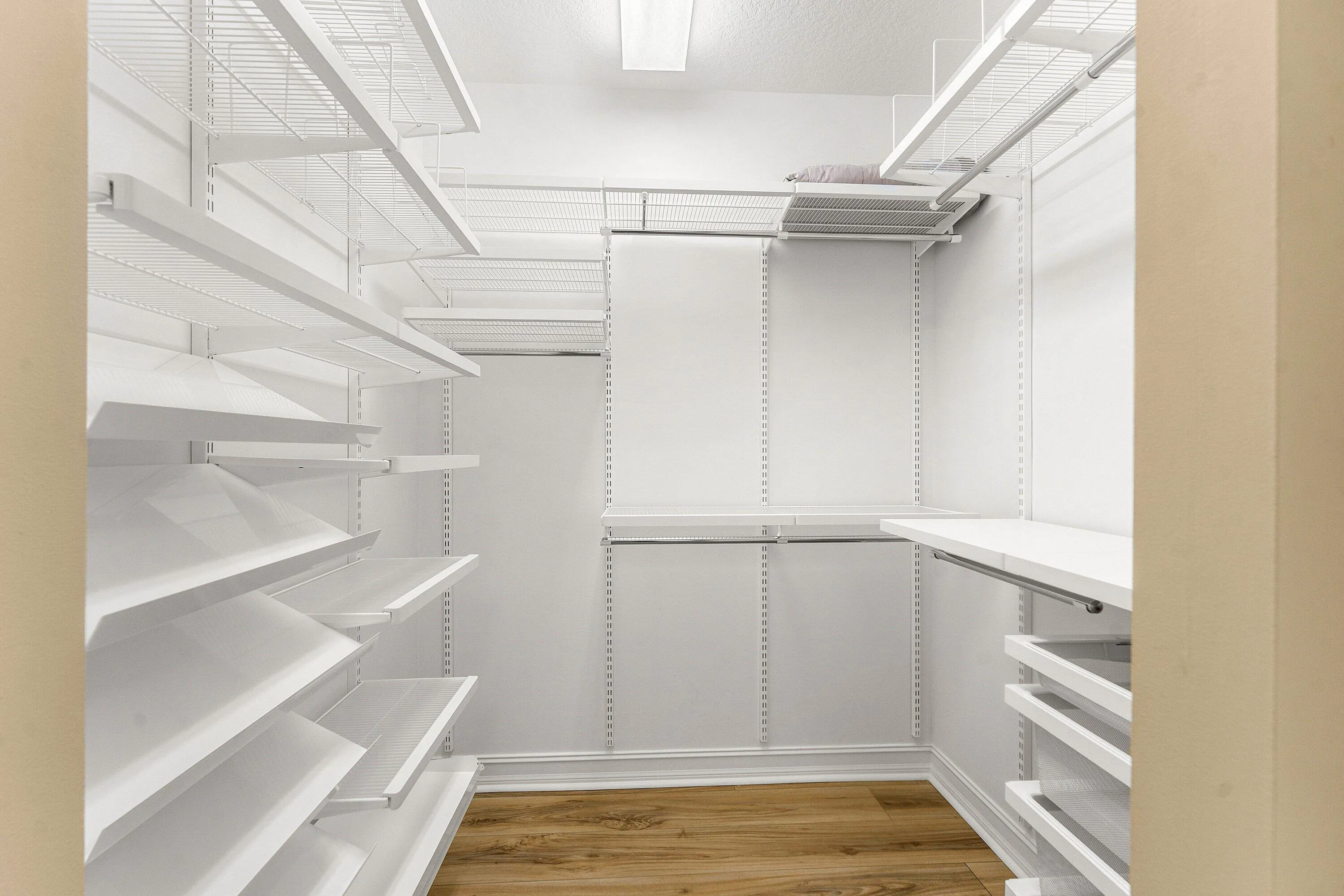 Double walk in closet