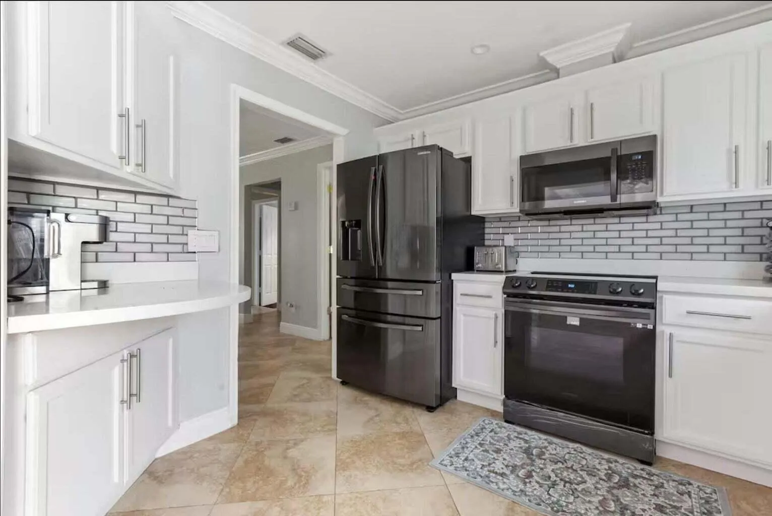 337 Balsam St (Kitchen3)