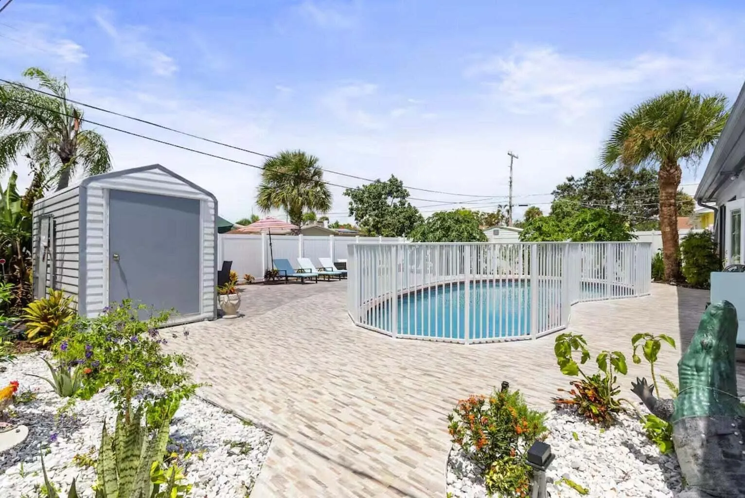 337 Balsam St (Pool3)