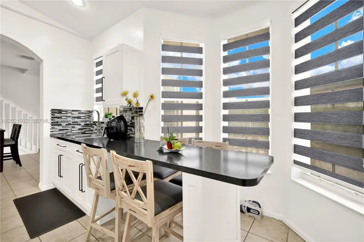 DINNING AREA KITCHEN