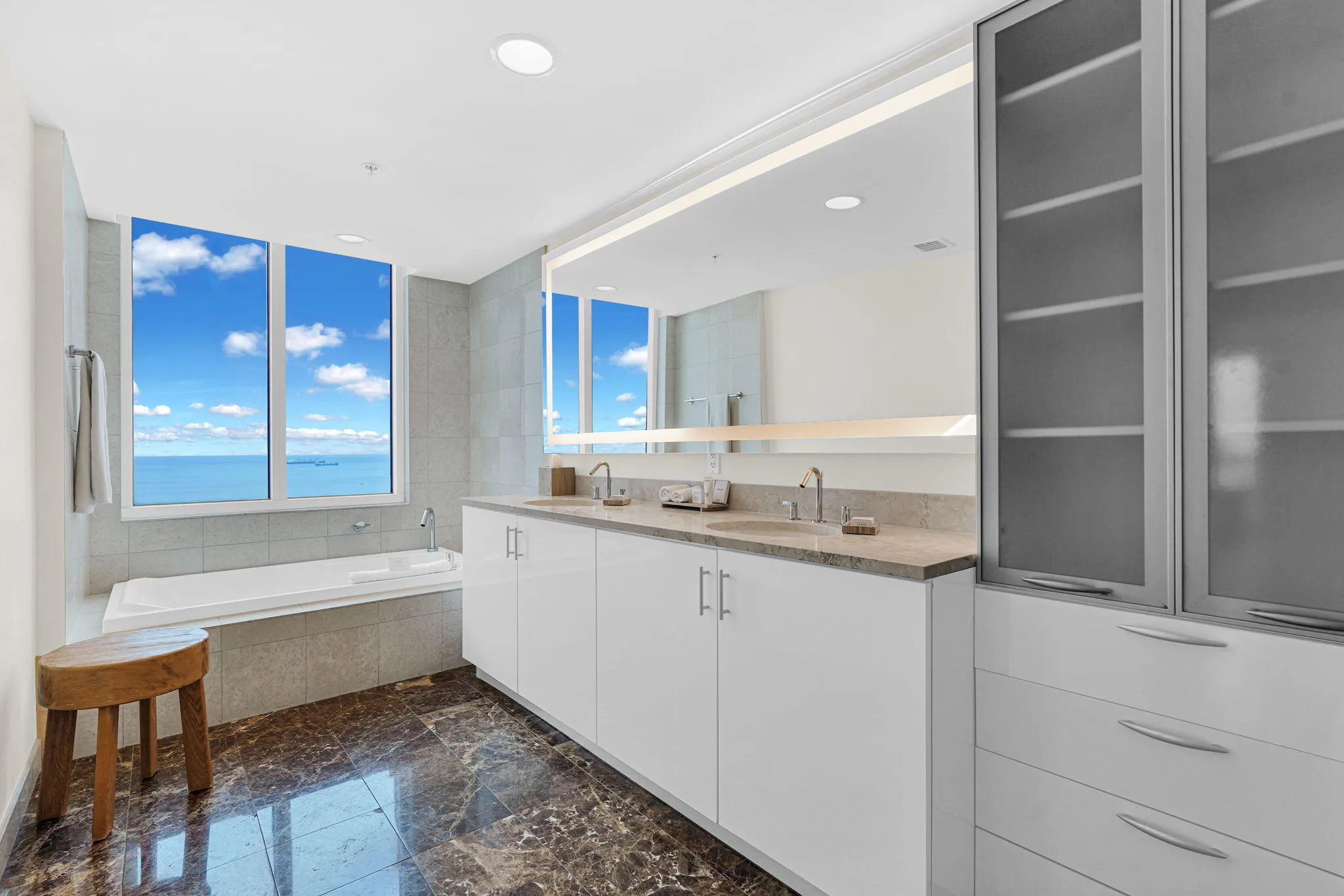 Dual Sinks
