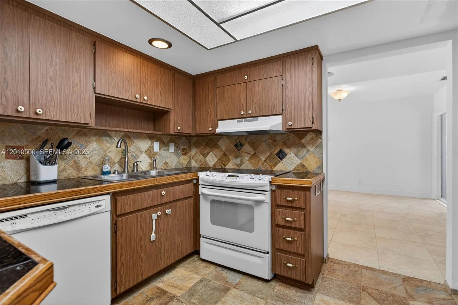Property photo 21