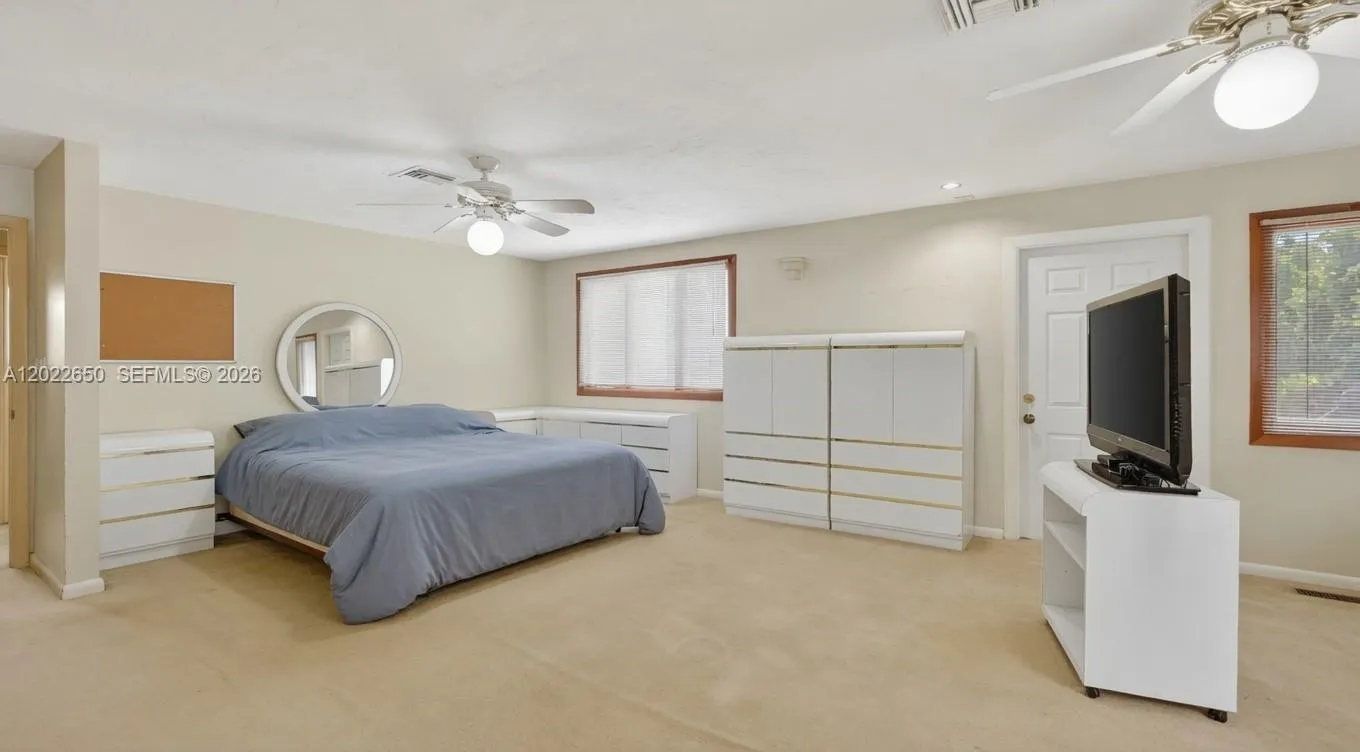 Property photo 63