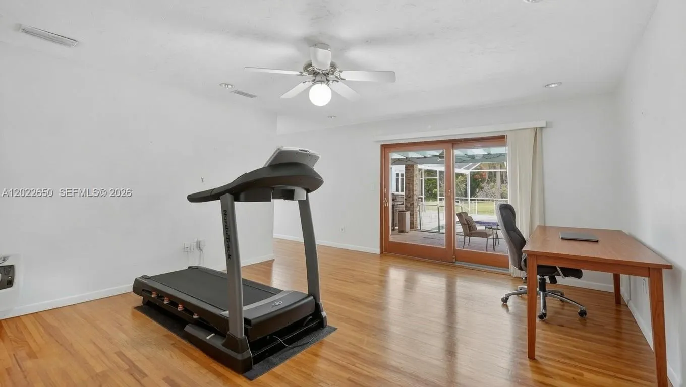 Property photo 74