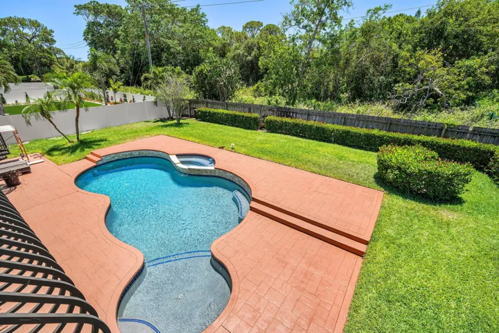 1560 SW 17th Street (53)
