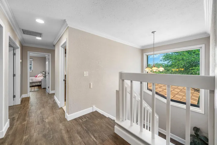 1560 SW 17th Street (30)