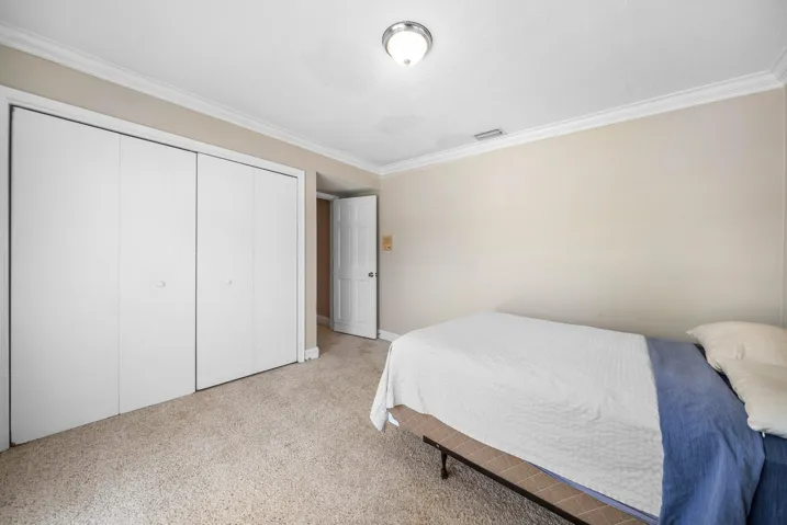 1560 SW 17th Street (24)