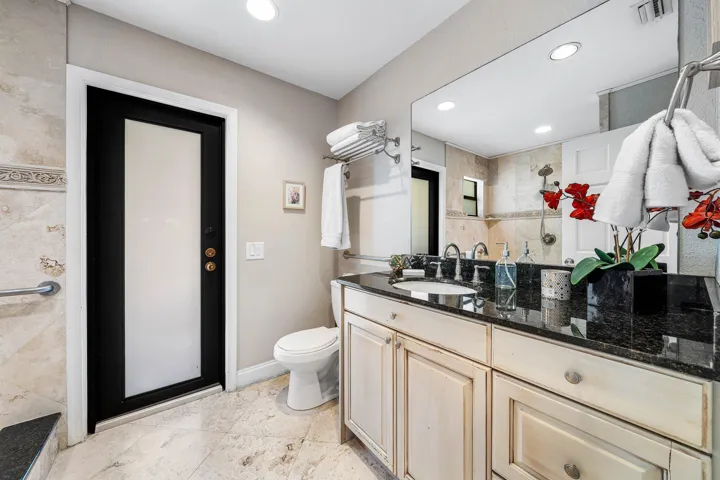 1560 SW 17th Street (27)