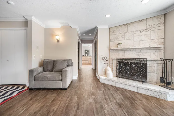 1560 SW 17th Street (38)