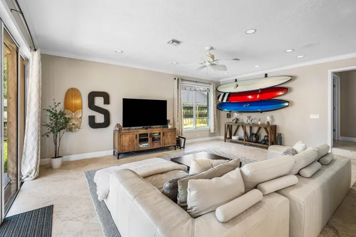 1560 SW 17th Street (15)