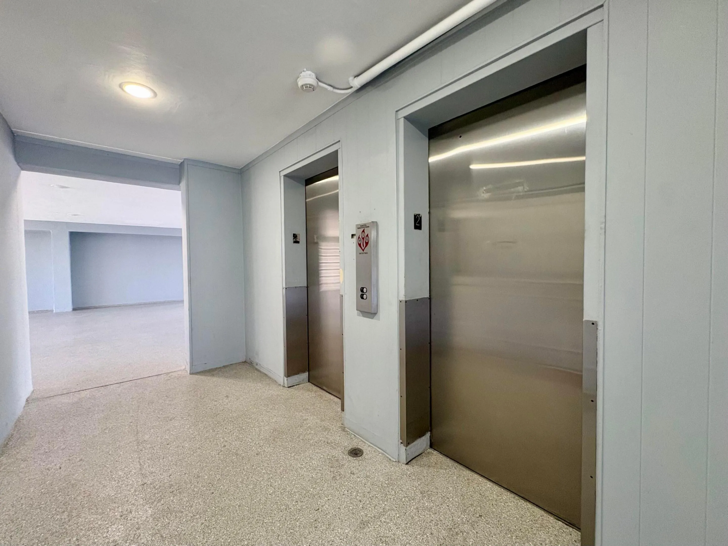 ELEVATOR