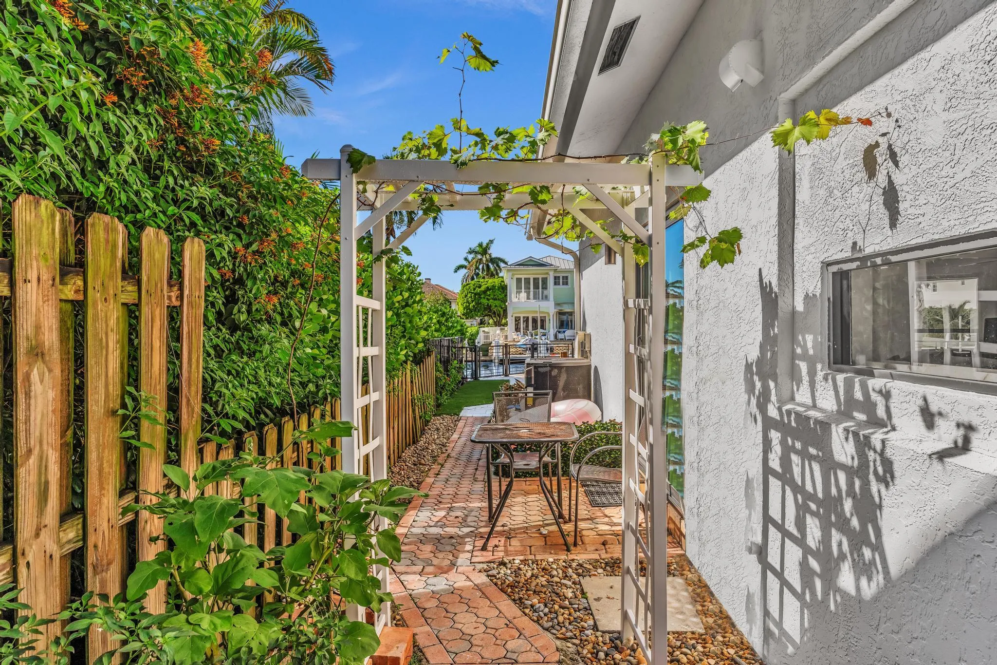Property photo 64