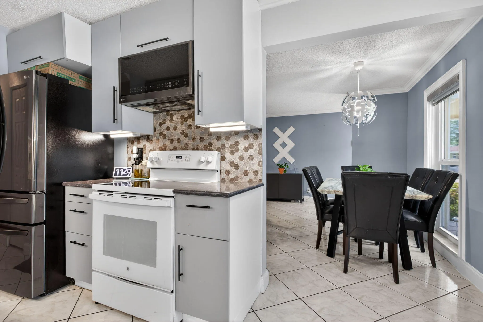 GRANITE COUNTERS
