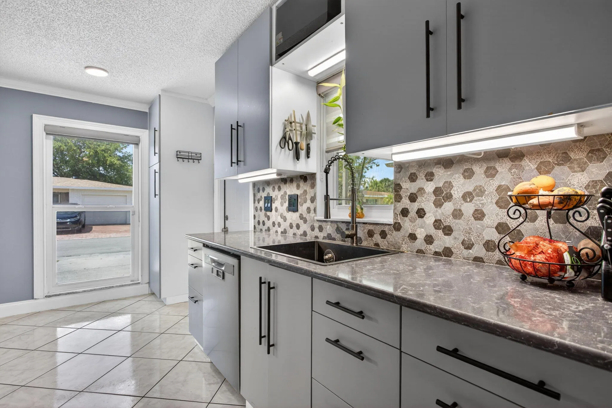NEW KITCHEN 2025