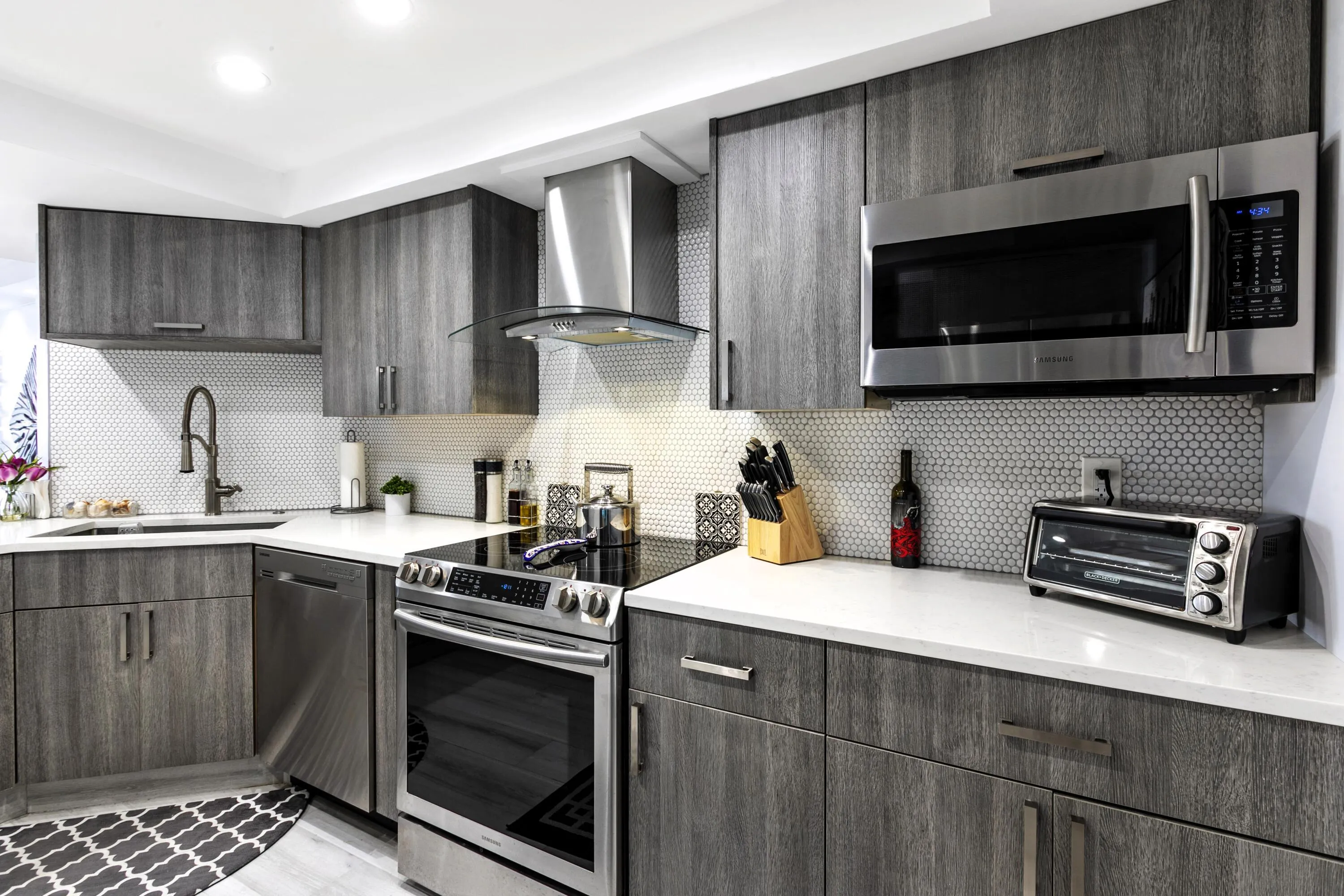 Lincoln_1803_07KITCHEN
