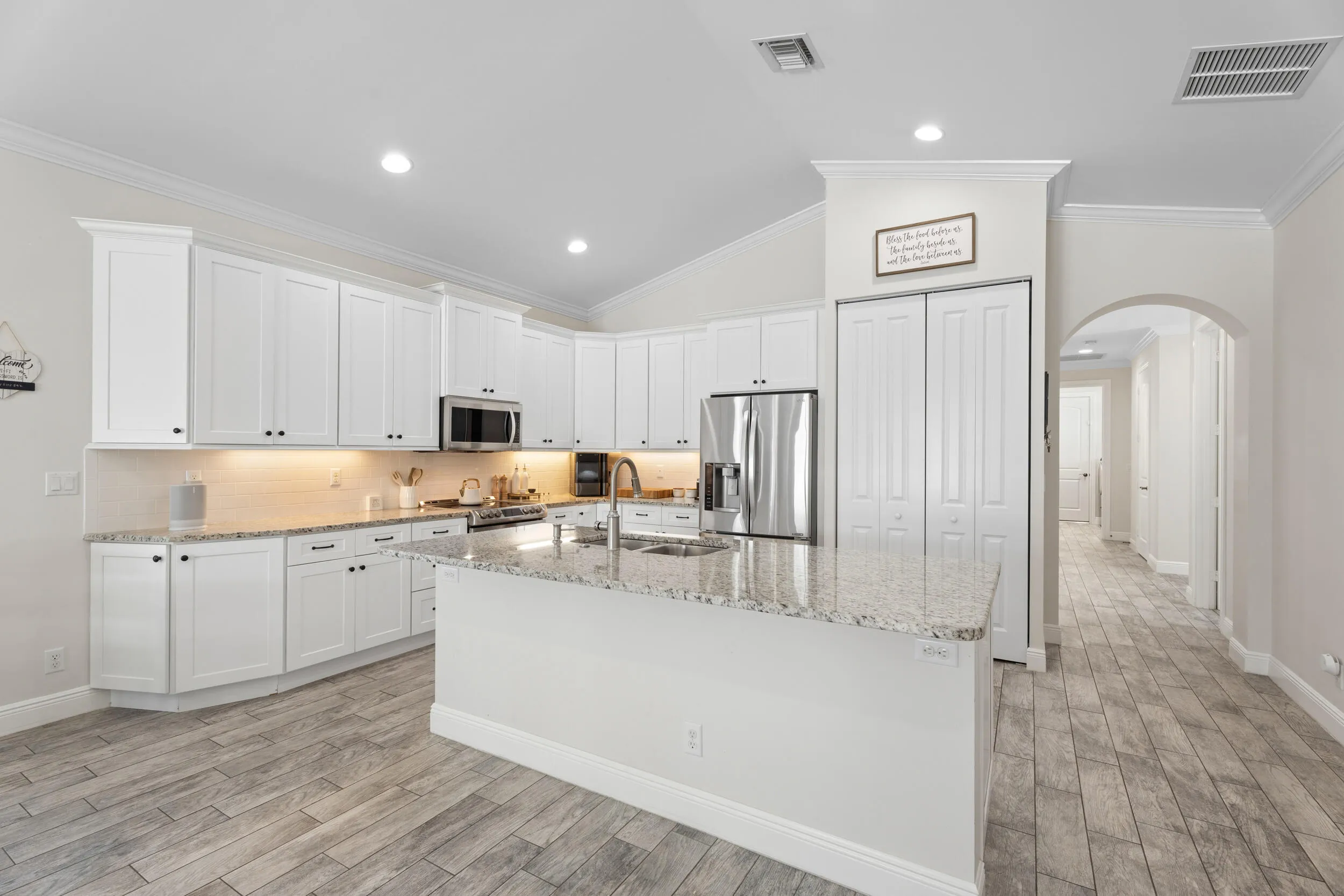 Expansive Kitchen