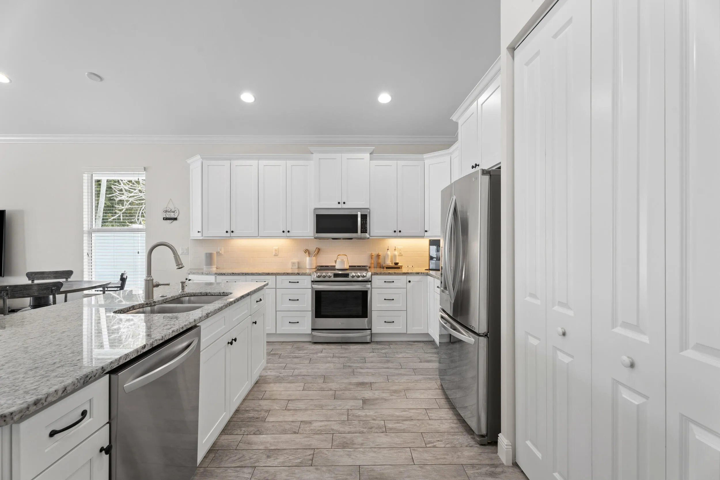 Island Kitchen